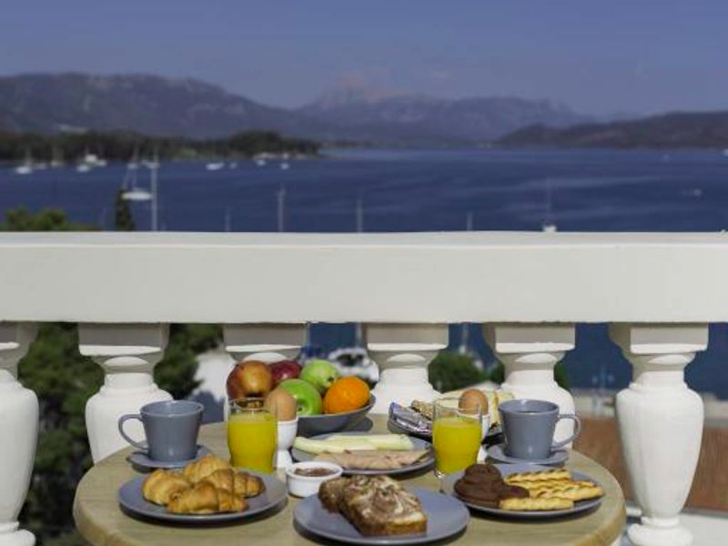 ディミトラ ブティック ホテル ポロス (Dimitra Boutique Hotel Poros)の写真
