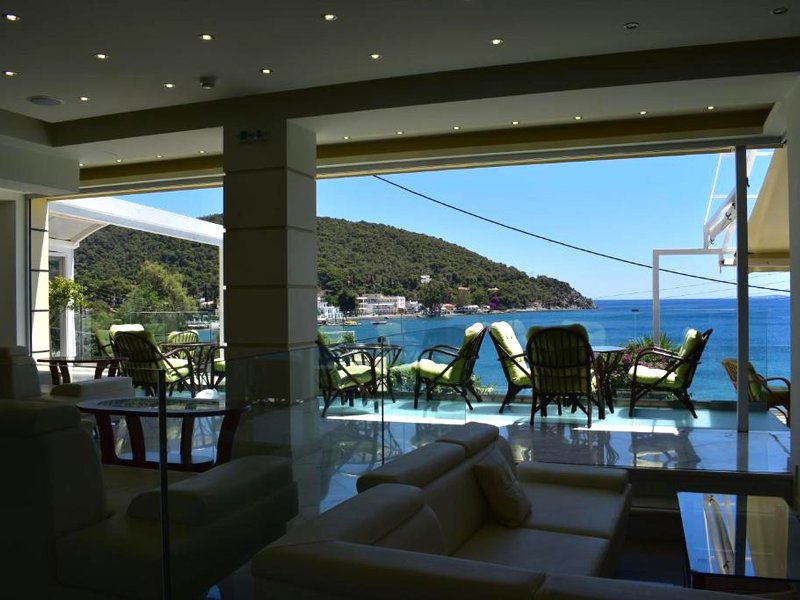New Aegli Resort Hotelの写真