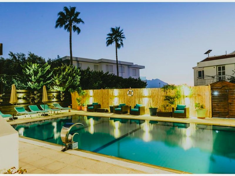 Sunside Inn Hotel Kyreniaの写真