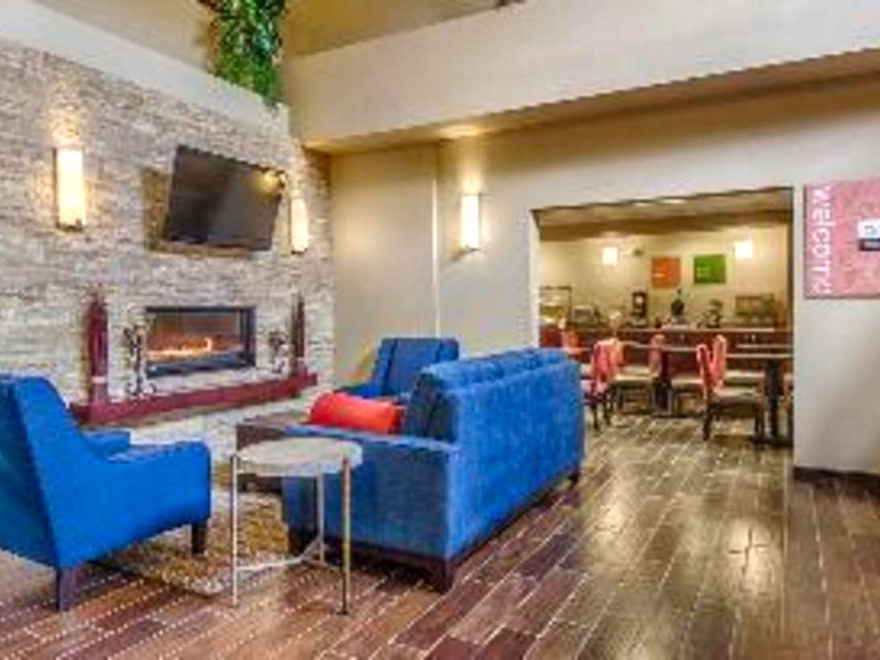 Baymont Inn & Suites Grafton/Milwaukeeの写真