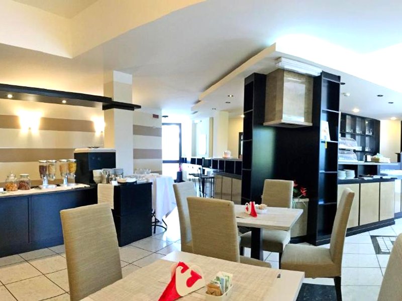 エアポート ホテル マルペンサ (Airport Hotel Malpensa)の写真