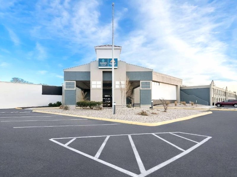 クラリオン イン & スイーツ & コンベンション センター (Clarion Inn & Suites and Convention Center)の写真