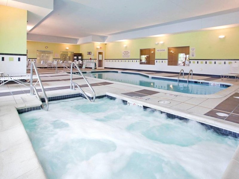 フェアフィールド イン&スイーツ カーニー (Fairfield Inn & Suites Kearney)の写真