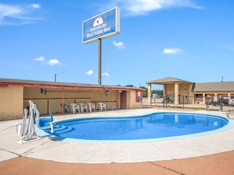 アメリカズ ベスト バリュー イン ギディングス  (Americas Best Value Inn Giddings)の写真