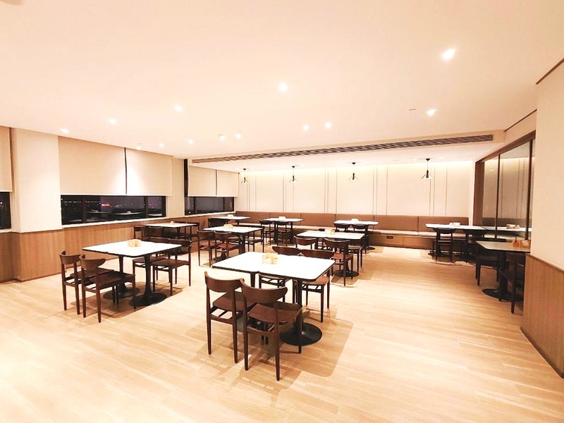 Hanting Hotel Zhumadian Xiping Honghe Parkの写真