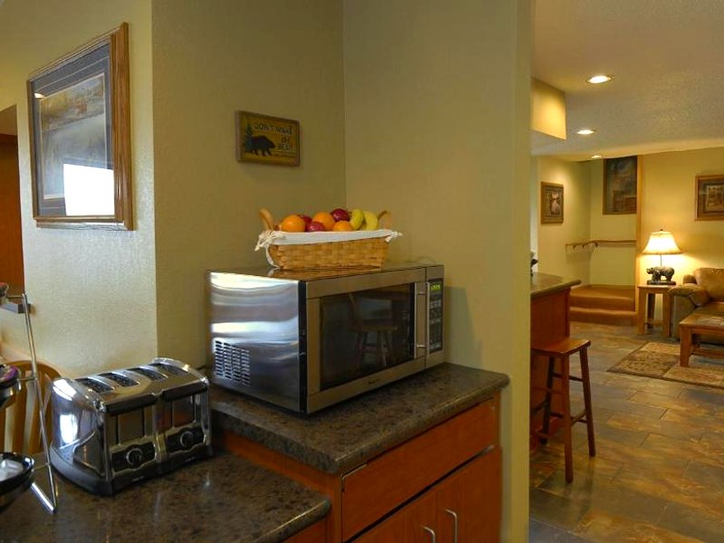 アメリカズ ベスト バリュー イン&スイーツ インターナショナル フォールズ (Americas Best Value Inn & Suites International Falls)の写真