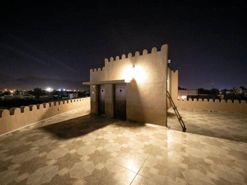 Alaqur View Inn نزل واجهة العقرの写真