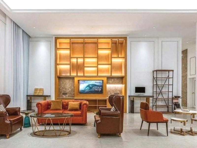 Vienna Hotel Qinghai Dachaidanの写真
