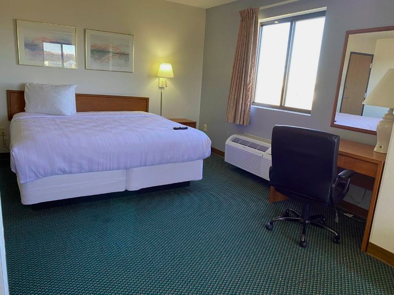 Carlyle Inn & Suitesの写真