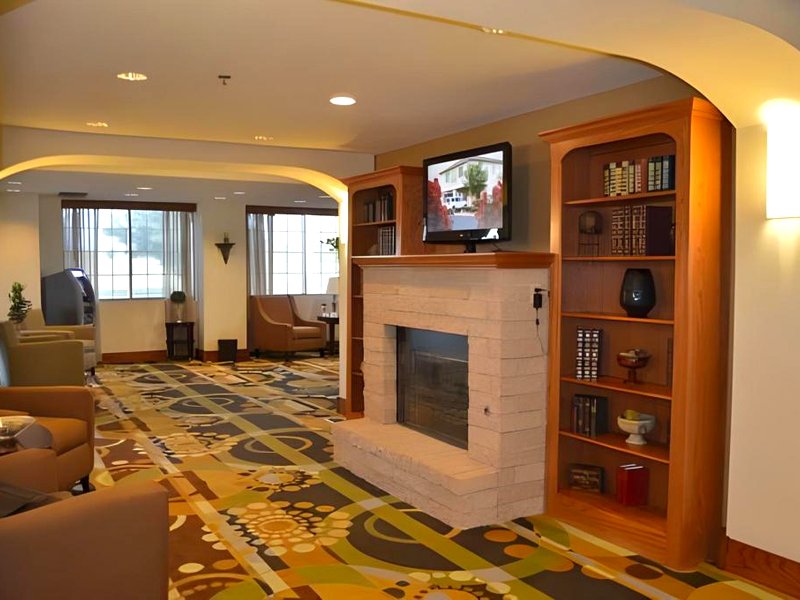 ホリデイ イン エクスプレス ホテル アンド スイーツ ウェザーフォード (Hotel and Suites Weatherford)の写真