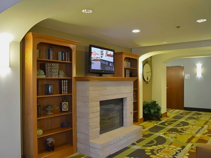ホリデイ イン エクスプレス ホテル アンド スイーツ ウェザーフォード (Hotel and Suites Weatherford)の写真