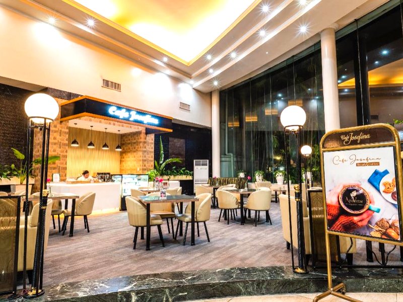 ザ アポ ビュー ホテル (The Apo View Hotel)の写真
