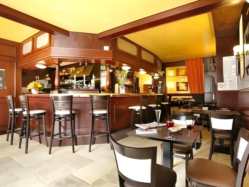 Hôtel du Château, Pontivyの写真