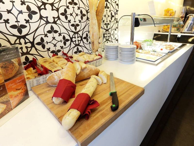 ホリデイ イン ジェノバ シティ バイ IHG (Holiday Inn Genoa City By IHG)の写真