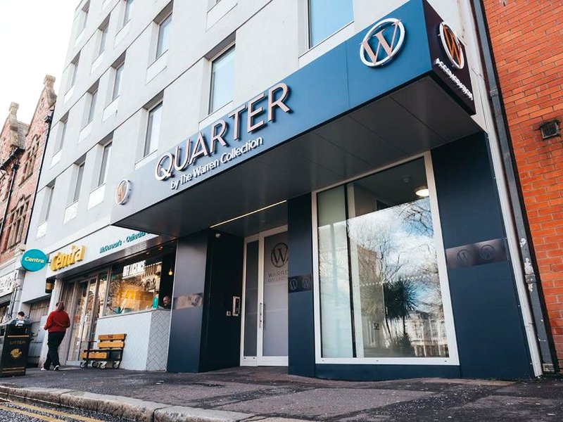 ザ クォーター バイ ザ ウォーレン コレクション (The Quarter by the Warren Collection)の写真