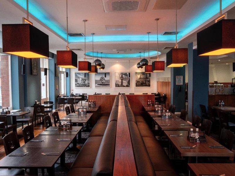 ラマダ バイ ウィンダム ベルファスト シティ センター (Ramada by Wyndham Belfast City Centre)の写真