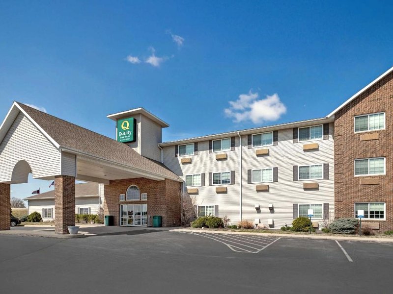 Quality Inn & Suites Fort Madison near Hwy 61の写真