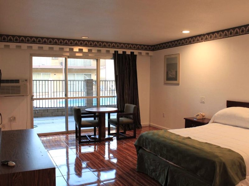 Menifee Innの写真