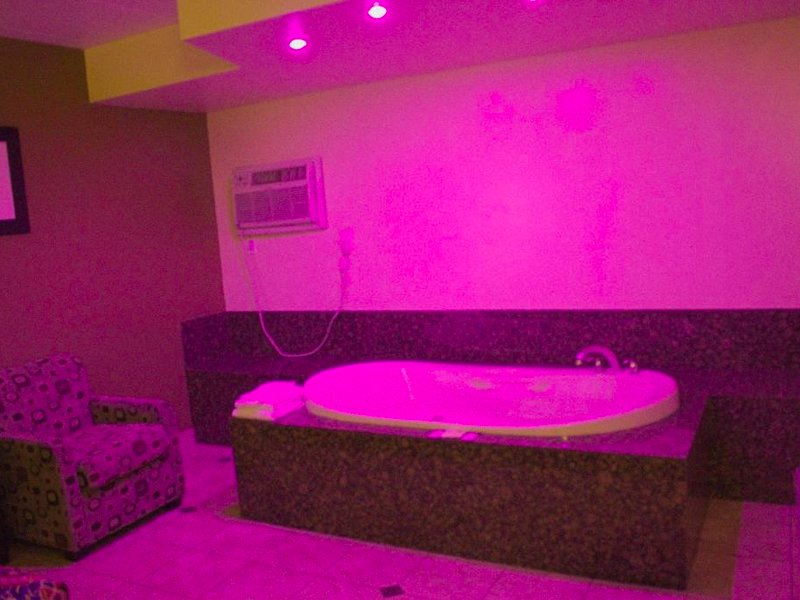 American Inn and Suitesの写真