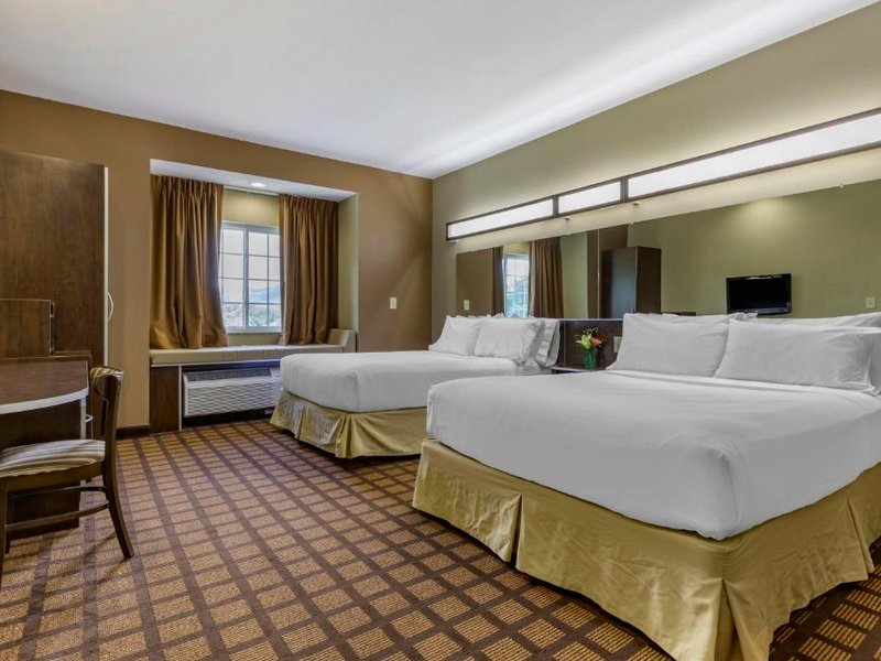 マイクロテル イン&スイーツ バイ ウインダム シルバ ディルズボロ エリア (Microtel Inn & Suites by Wyndham Sylva Dillsboro Area)の写真