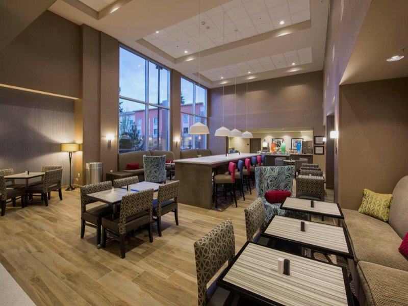 ハンプトン イン & スイーツ シアトル/レドモンド (Hampton Inn & Suites Seattle/Redmond)の写真