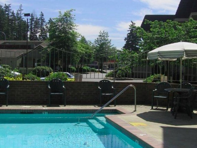 レッドモンド イン (Redmond Inn)の写真