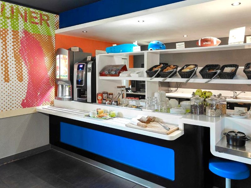 B&B HOTEL Cergy Pierrelayeの写真