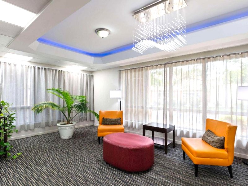 デイズ イン バイ ウィンダム クラークスビル ノース (Days Inn by Wyndham Clarksville North)の写真