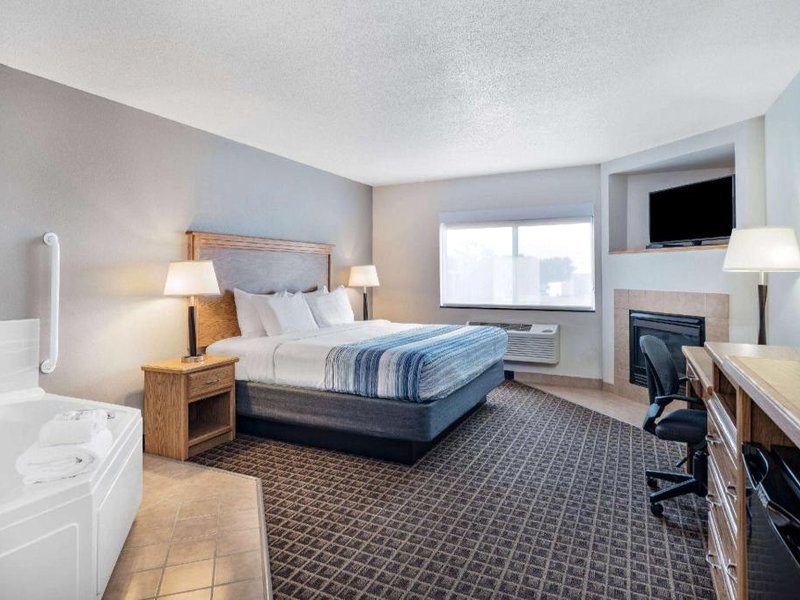 AmericInn by Wyndham Aberdeen - Event Centerの写真