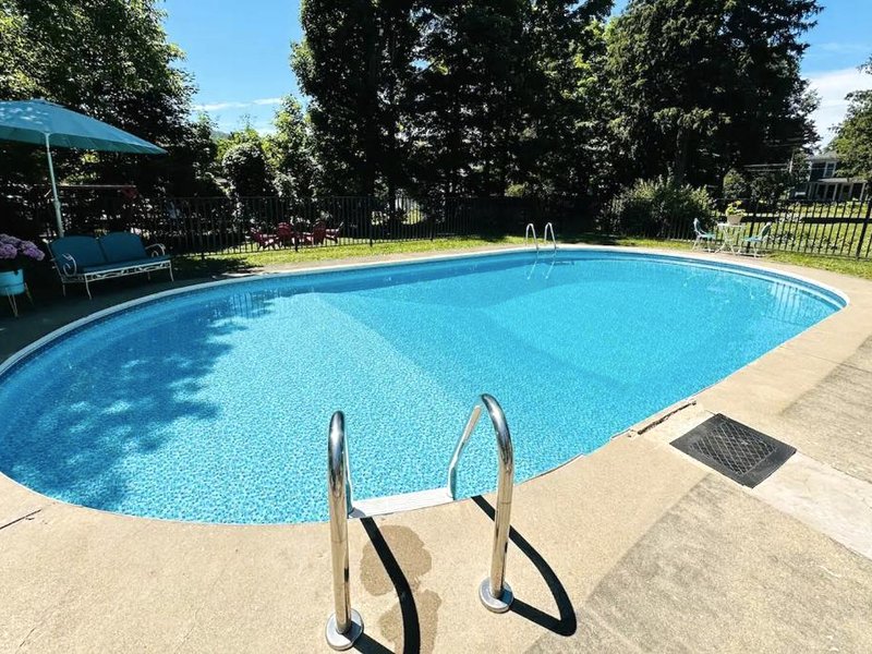 18 ヴァイン イン&キャリッジ ハウス ベッド アンド ブレックファースト（大人専用） (18 VINE INN & CARRIAGE HOUSE BED AND BREAKFAST - ADULT ONLY)の写真