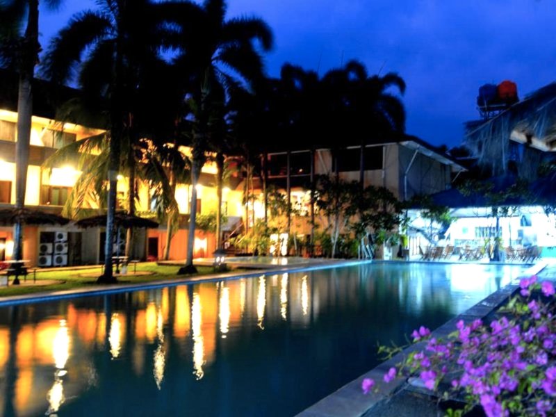 オーガスタ ペラブハン パトゥ ホテル (Augusta Pelabuhan Ratu Hotel)の写真