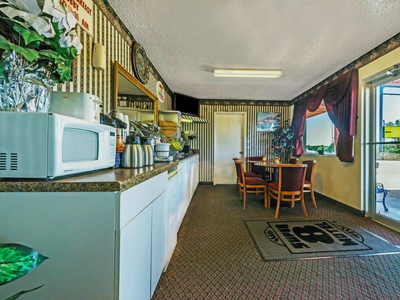 Super 8 By Wyndham Eastlandの写真