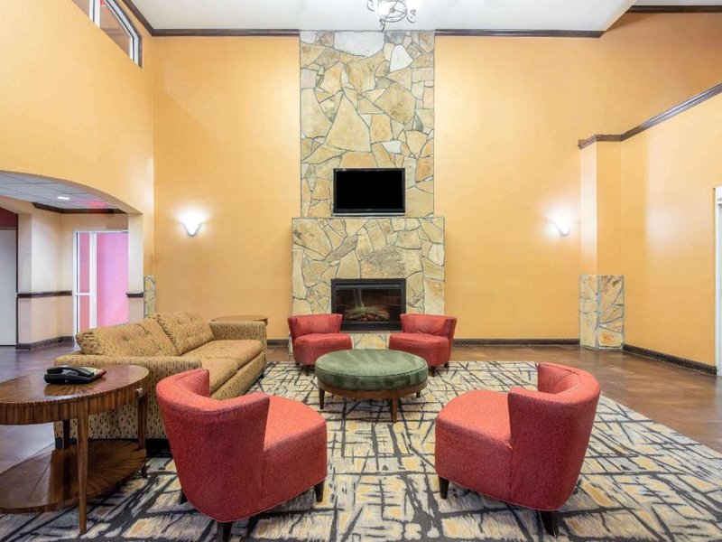 La Quinta Inn & Suites by Wyndham Eastlandの写真
