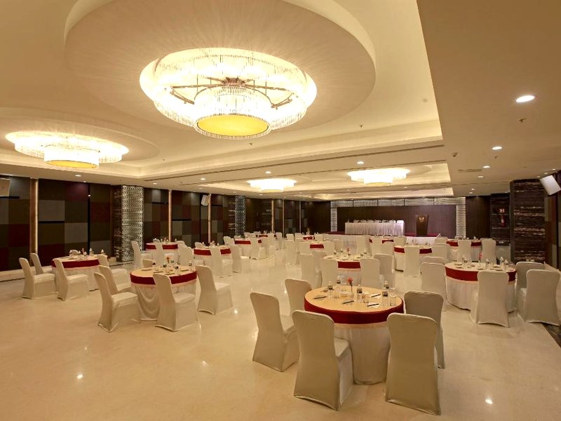 ゴータム グランド ホテル テナリ (Goutham Grand Hotel - Tenali)の写真