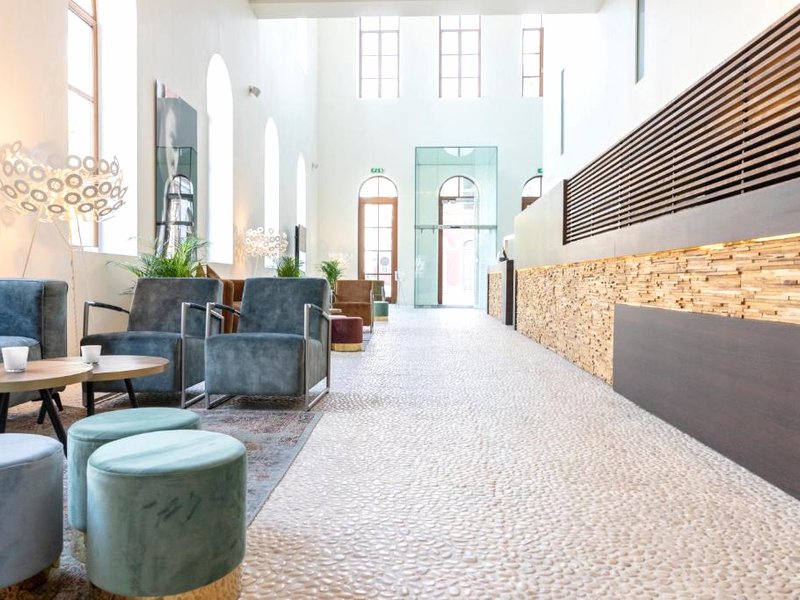 エブロン ホテル (Eburon Hotel)の写真