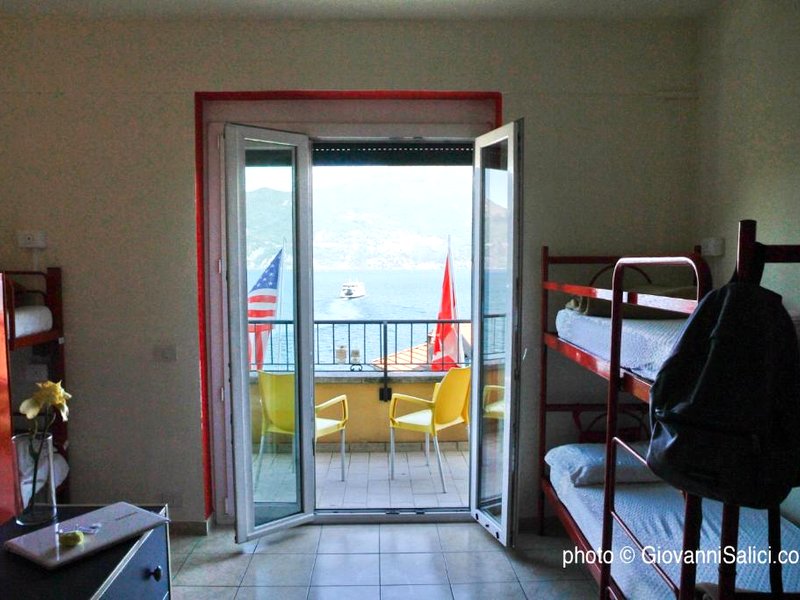 Lake Como Hostelの写真