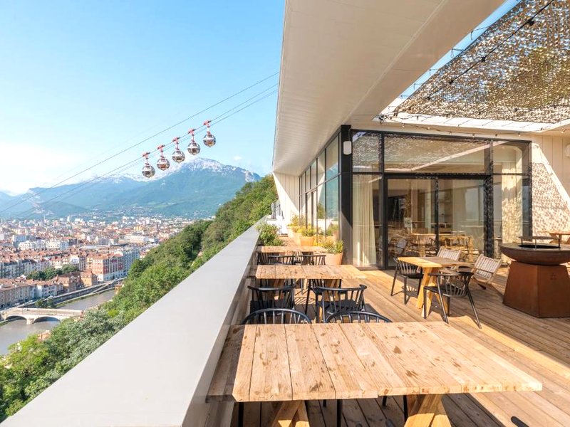 The Babel Community Hôtel - Grenoble Bastille (The Babel Community Hotel - Grenoble Bastille)の写真
