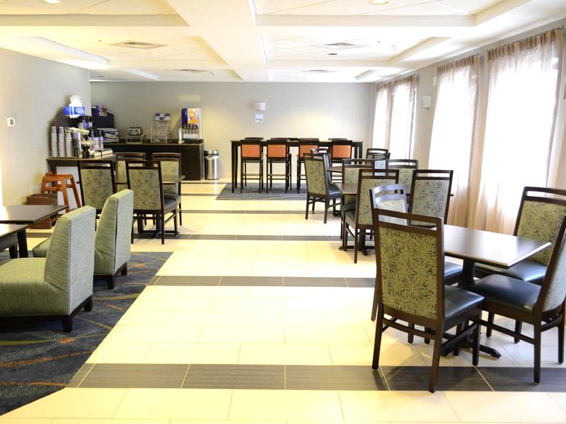 Holiday Inn Express Hotels Biddeford By IHGの写真