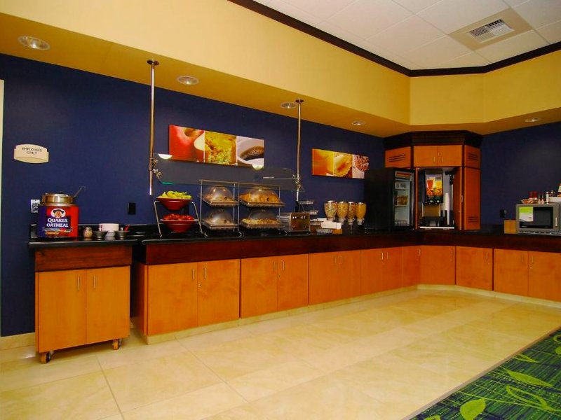 フェアフィールド イン アンド スイーツ テハチャピ (Fairfield Inn & Suites Tehachapi)の写真
