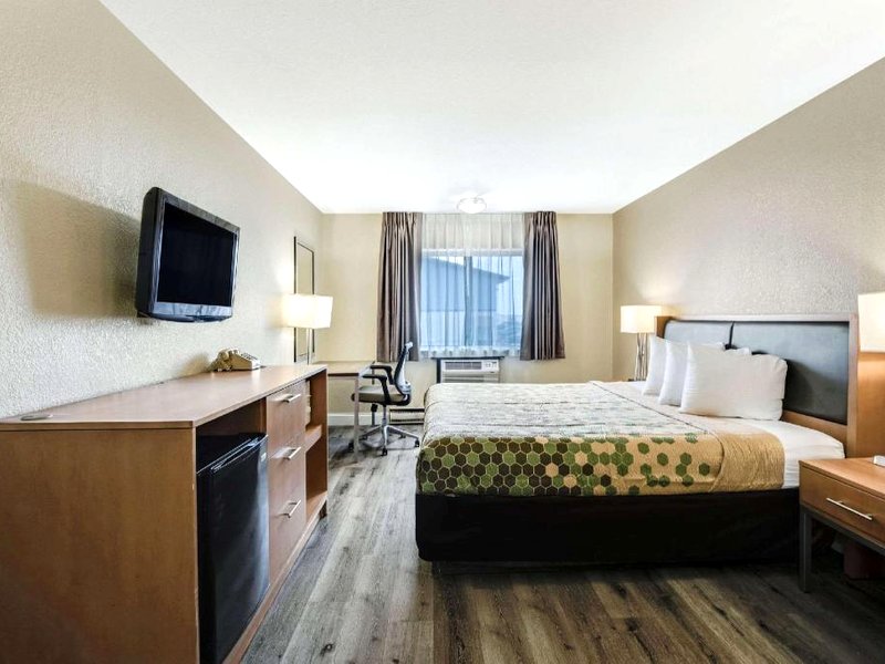 エコノ ロッジ マディソン イースト (Econo Lodge Madison East)の写真