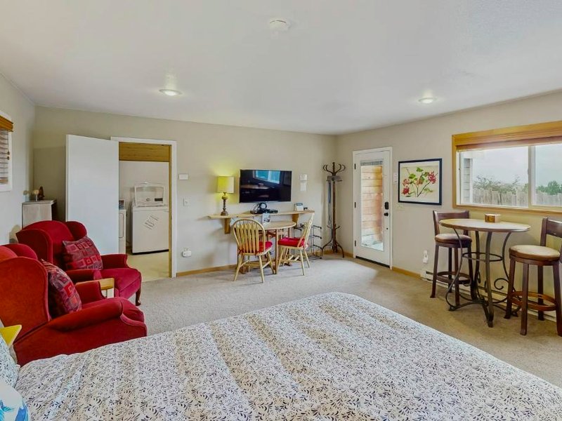 Harbor View Studio Cottageの写真