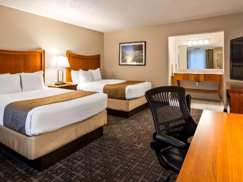 Best Western Swiss Clock Innの写真