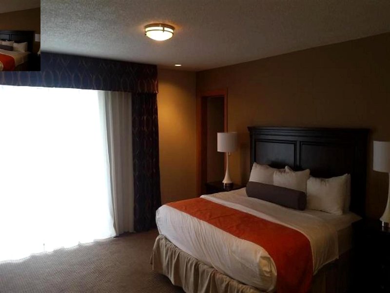 グランド フォークス イン&スイーツ (Grand Forks Inn & Suites)の写真