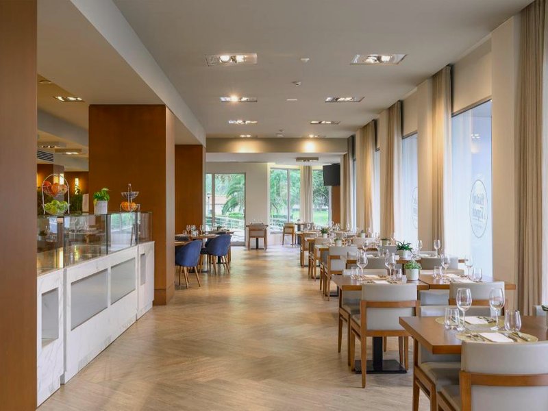 メリア セトゥーバル ホテル (Melia Setubal Hotel)の写真