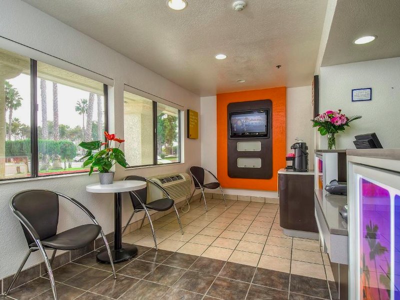 Motel 6 Carlsbad, CA Beachの写真