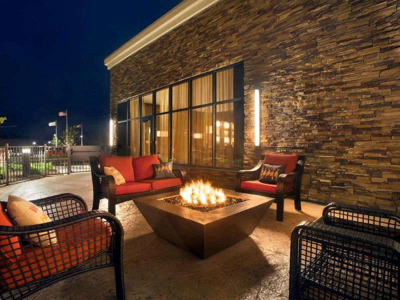 Embassy Suites by Hilton Akron Canton Airportの写真