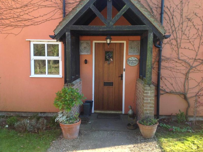 Dragonfly Cottage, Rattlesdenの写真