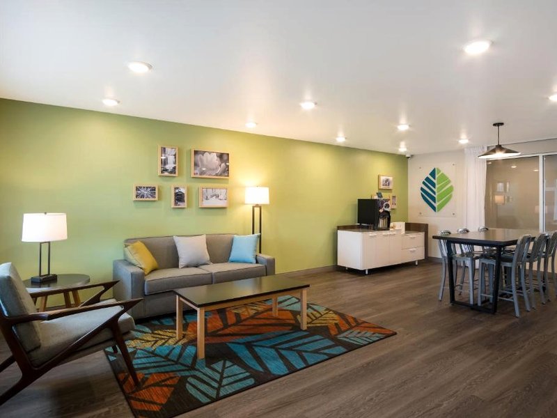 WoodSpring Suites Grand Rapids Kentwoodの写真