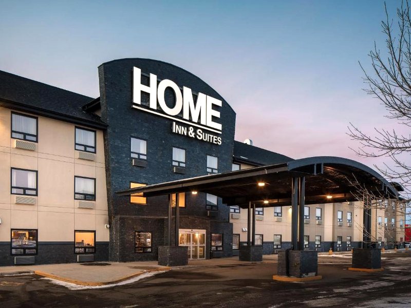 Home Inn & Suites - Swift Currentの写真