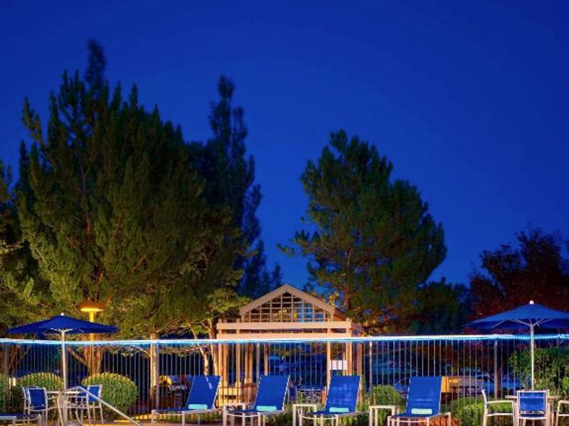 ソネスタ シンプリー スイーツ ダブリン コロンバス (Sonesta Simply Suites Dublin Columbus)の写真